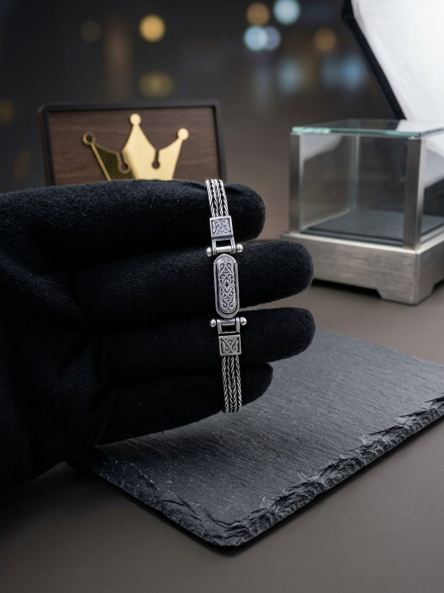 CİHAN ALBORA HAFİF MODEL 925 AYAR GÜMÜŞ BİLEKLİK